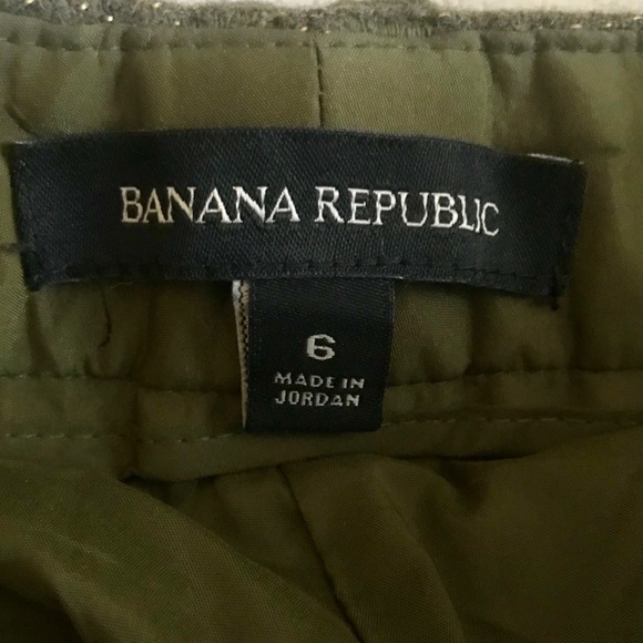 BANANA REPUBLIC Olive Logan Crop Pants - Picture 7 of 8